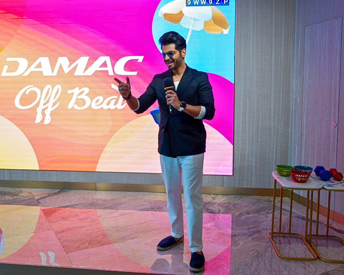 Karan engaging the crowd 1